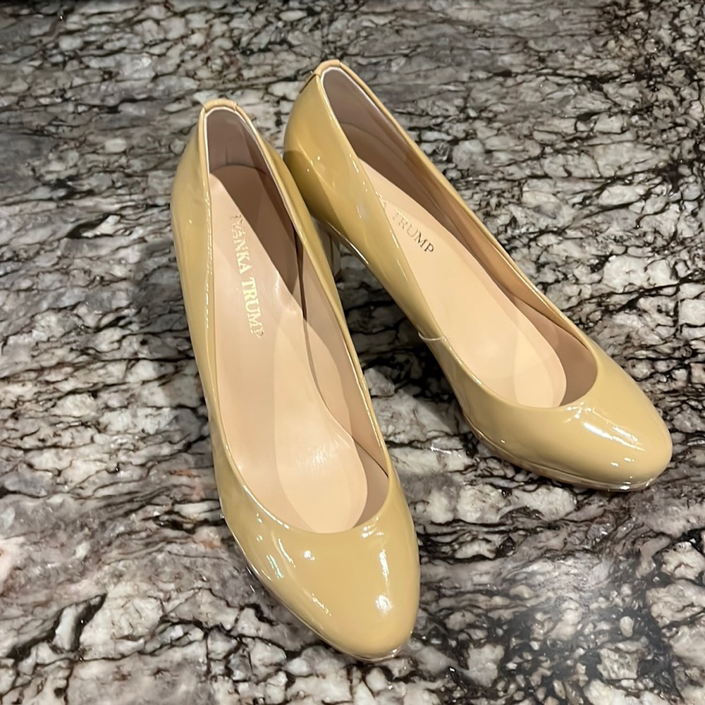 Ivanka trump beige heels